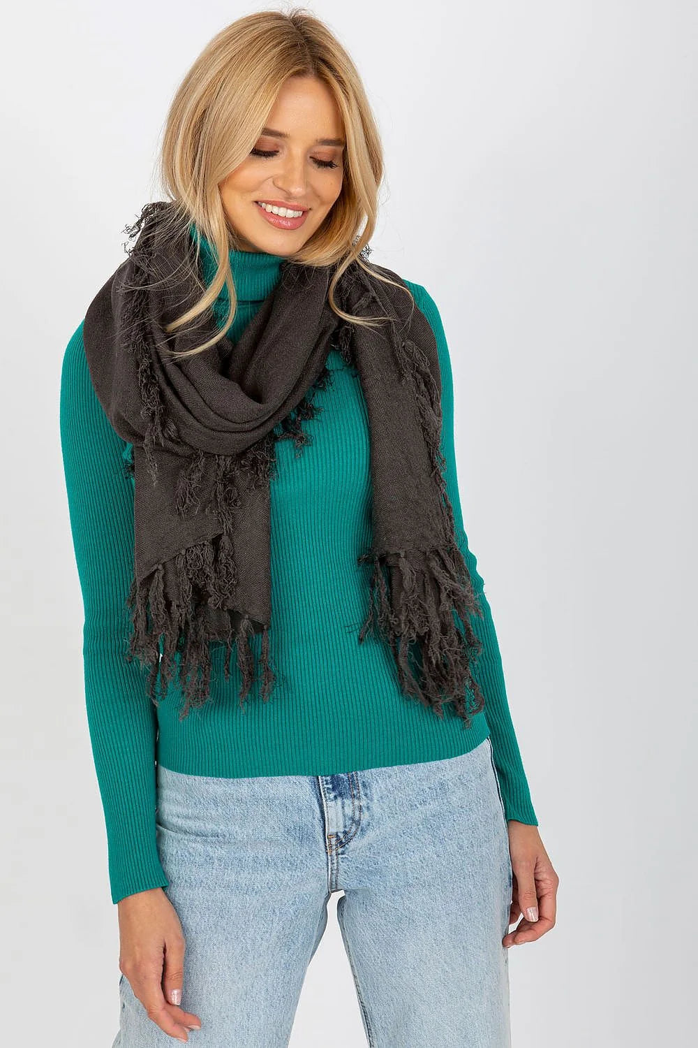 écharpe femme acrylique longue franges anthracite gris grand format enveloppante texturée douce chaude légère volumineuse bohème