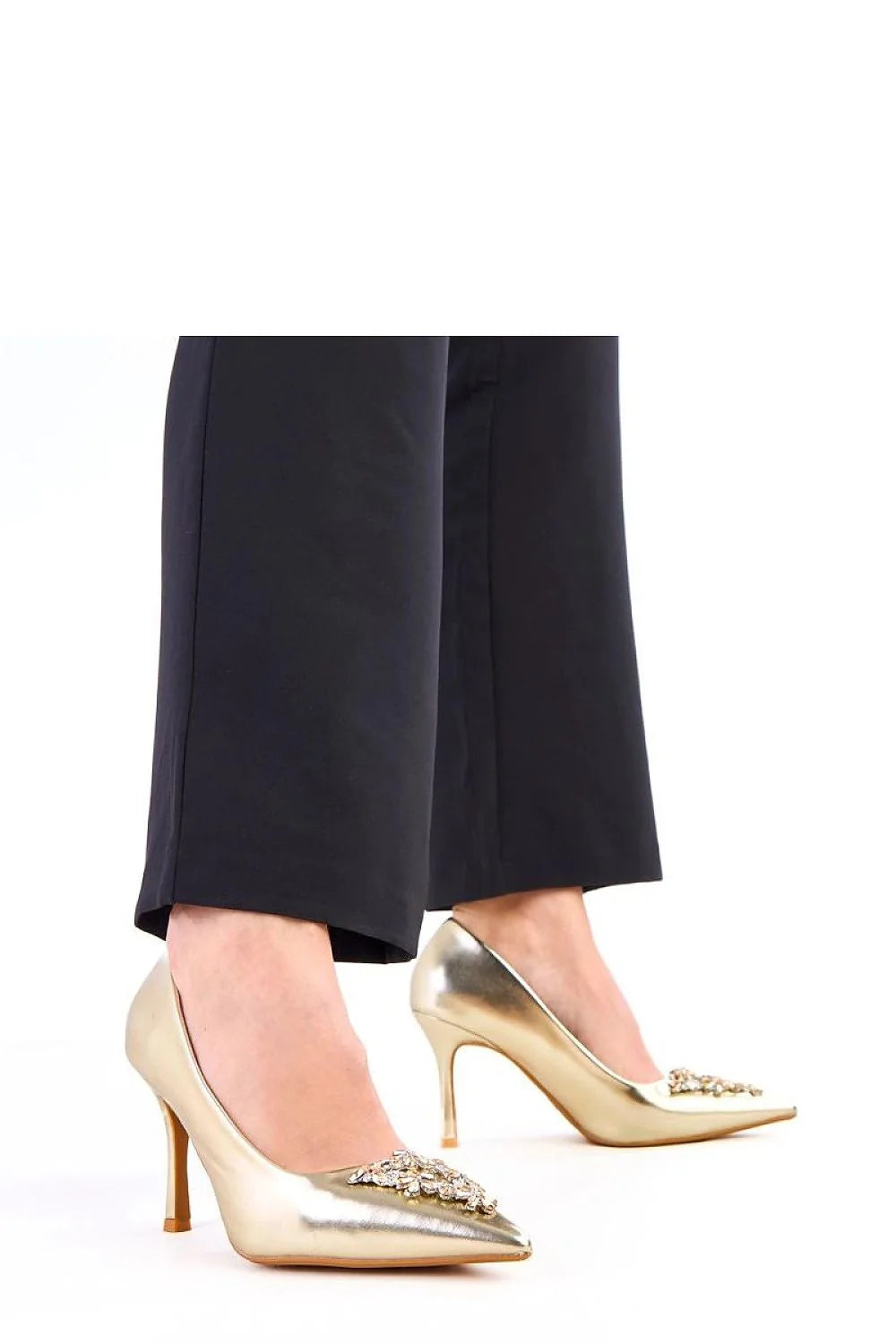 escarpins femme cuir écologique verni métallisé doré bout pointu talon aiguille neuf centimètres strass subtils bijou cristal beige soirée élégant