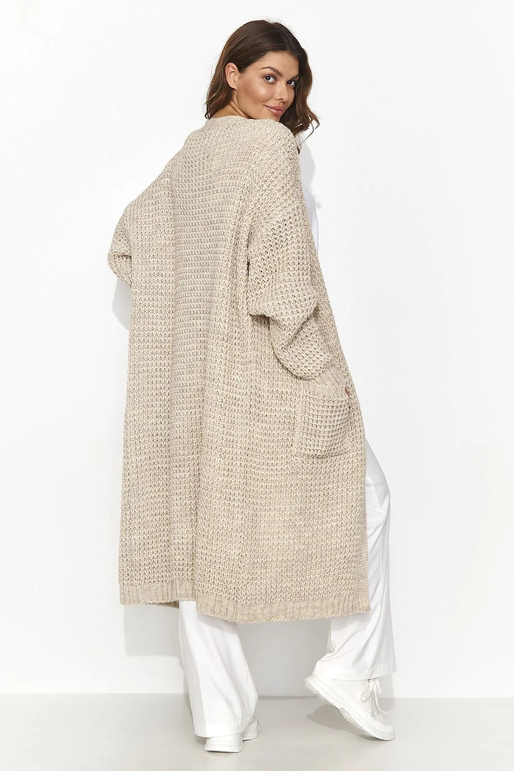 Cardigan long pour femmes en maille beige clair ample sans boutons manches longues poches frontales
