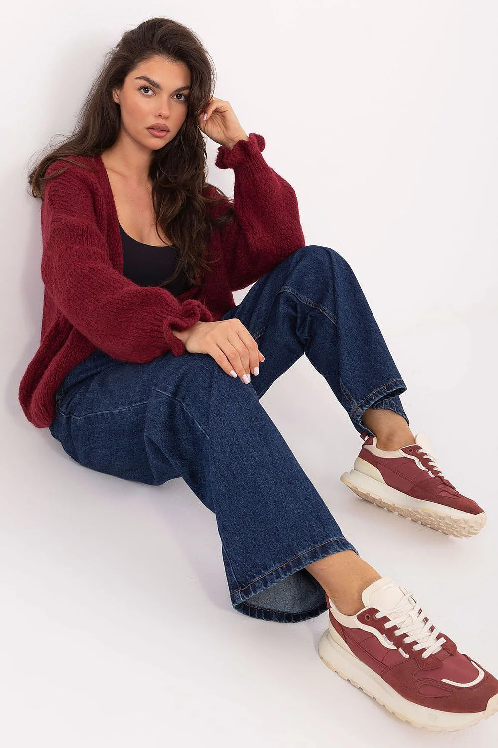 cardigan femme oversize grosse maille bordeaux profond gilet ouvert sans fermeture manches longues bouffantes poignets côtelés mohair alpaga