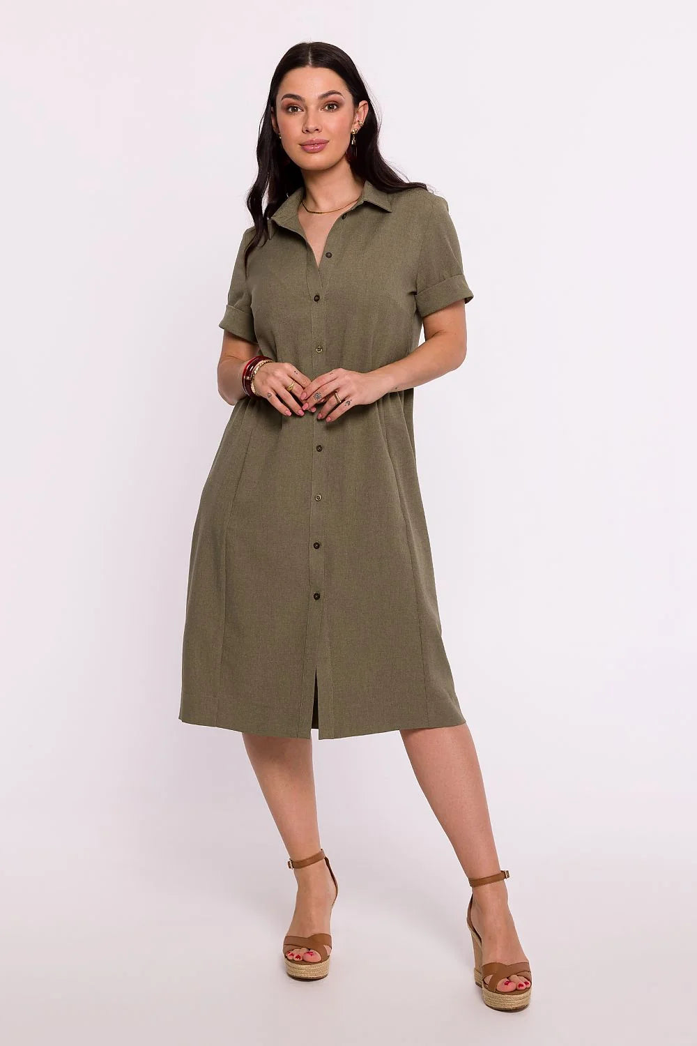 Robe chemise Be Wear élégante kaki manches courtes coupe droite longueur genou tissu haute qualité finitions soignées femme