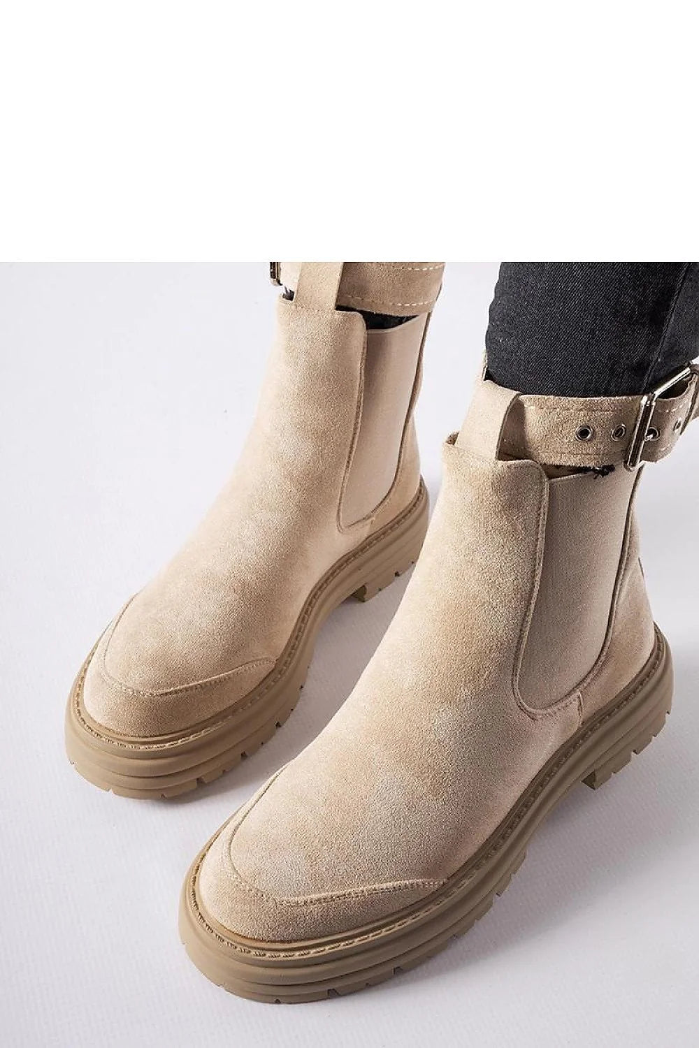 Bottes Abela pour femmes cuir suédé beige clair Chelsea style élastique latéral sangle réglable occasionnels