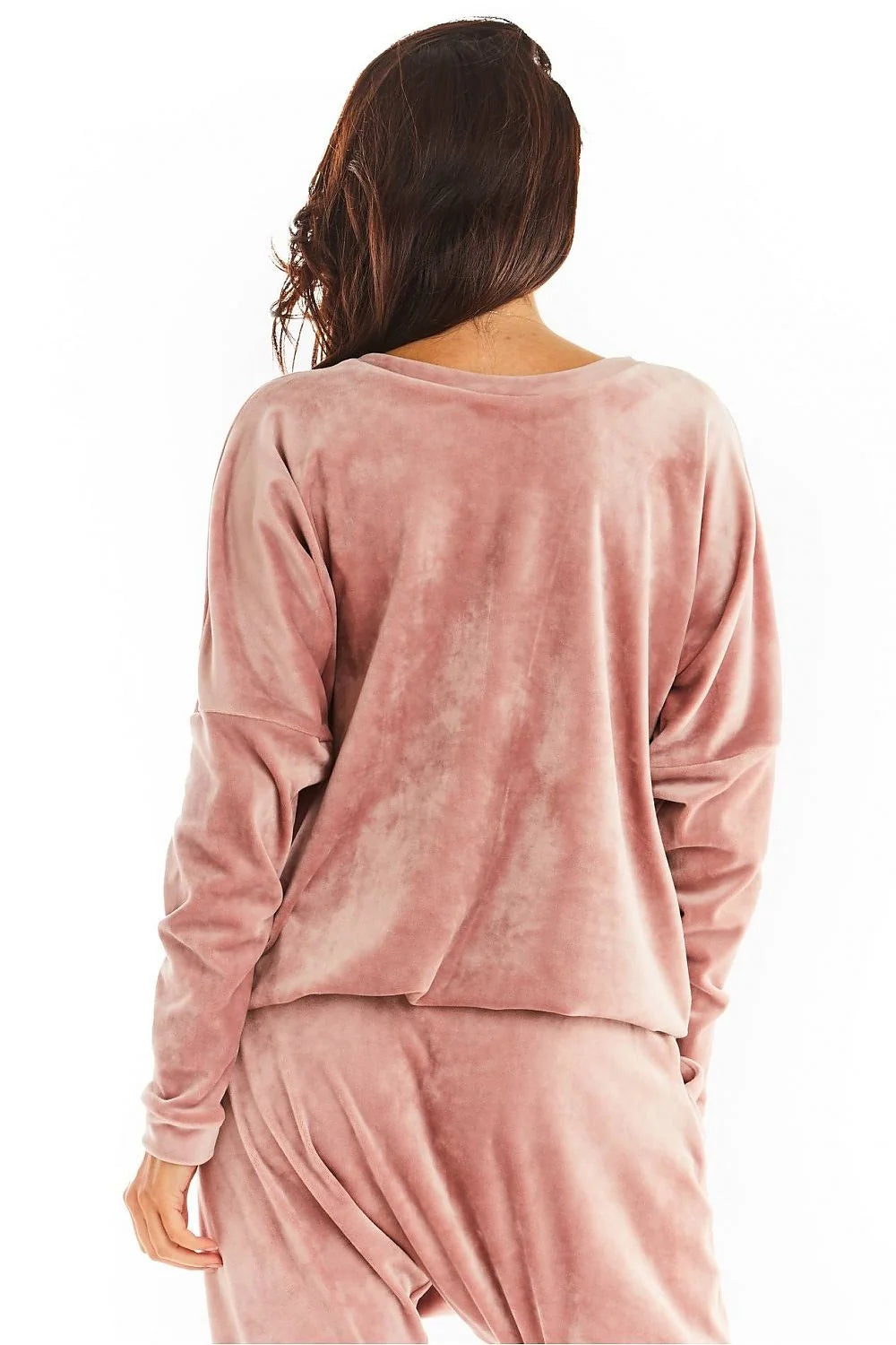 Sweatshirt femme soft touch coupe droite ample élégant fabrication Pologne style moderne confortable intemporel