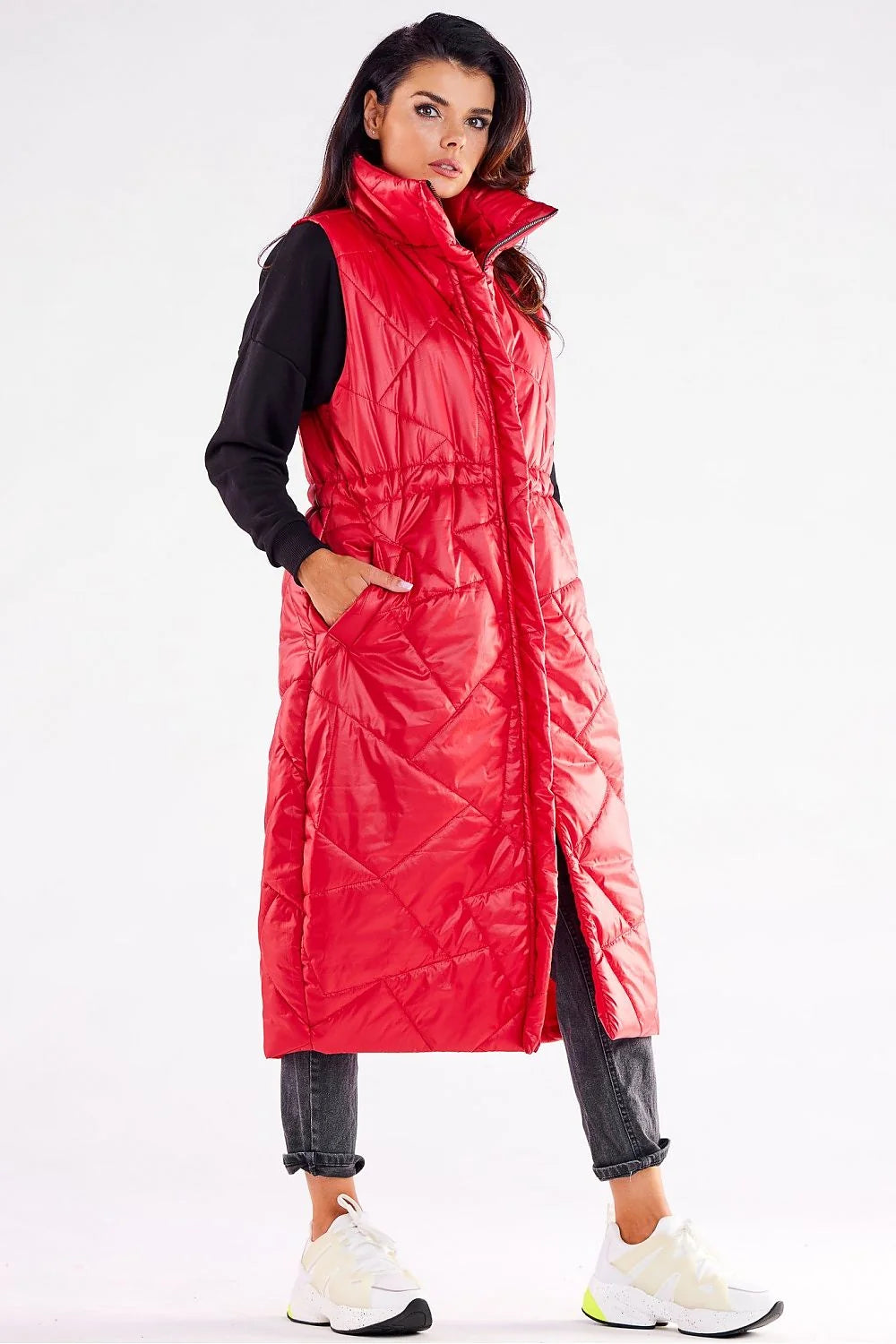 Gilet awama doudoune longue sans manches pour femmes coupe moderne col montant matelassé en diagonale couleur rouge vif polyester 100% taille S/M L/XL