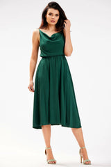 Robe viscose polyester mi-longue verte profonde col bénitier manches courtes taille élastiquée style intemporel élégance confort occasion
