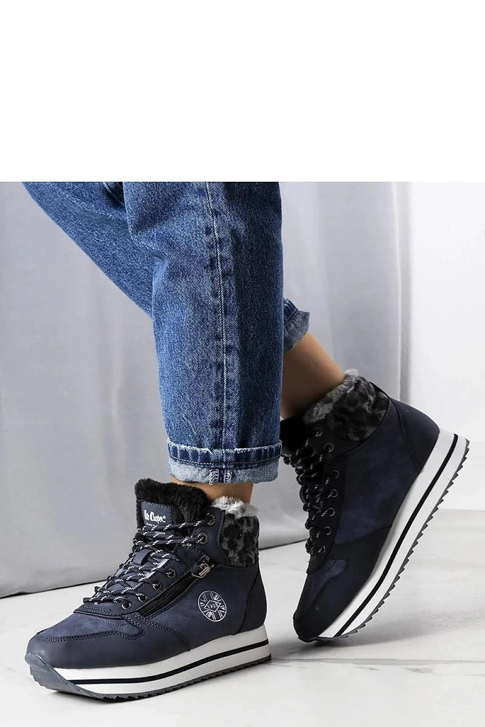 Bottes d'hiver synthétiques sportives confortables pour femmes avec doublure fourrure fermeture éclair bleu marine