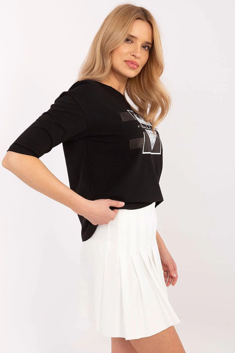 T-shirt femme design graphique cœur en dentelle matériau doux style casual manches courtes encolure ronde
