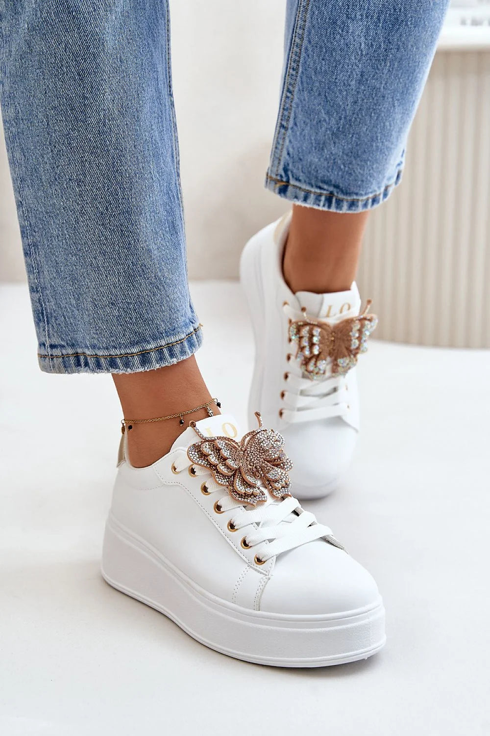Chaussures de sport femmes design moderne élégant cuir écologique papillon strass doré plateforme 4cm confort quotidien travail école