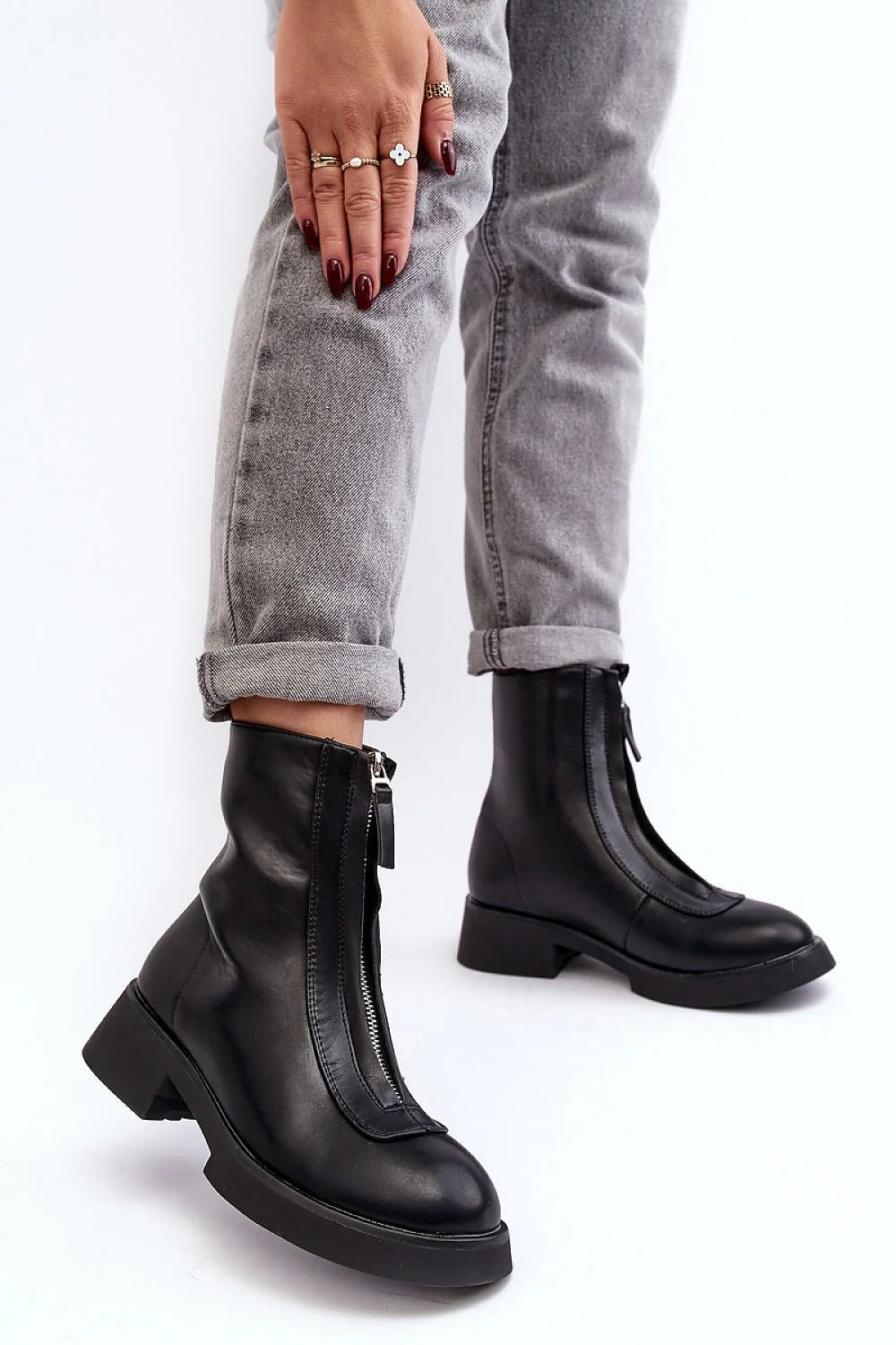 bottines femme cuir synthétique noir cheville montante fermeture éclair avant talon bloc bas plateforme semelle crantée
