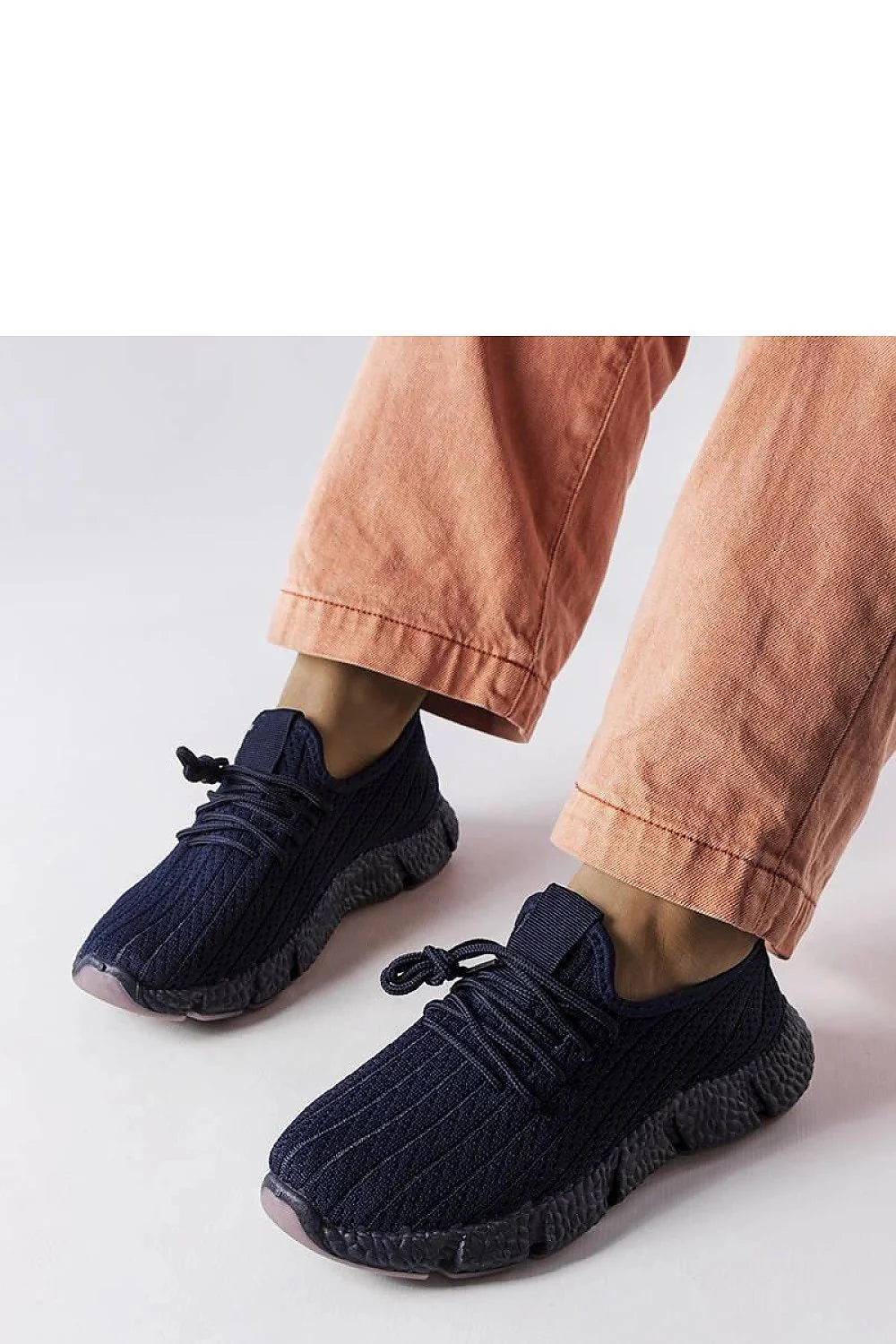 Baskets basses pour femmes style sportif moderne tige textile bleu marine semelle caoutchouc antidérapante conforturable journée été