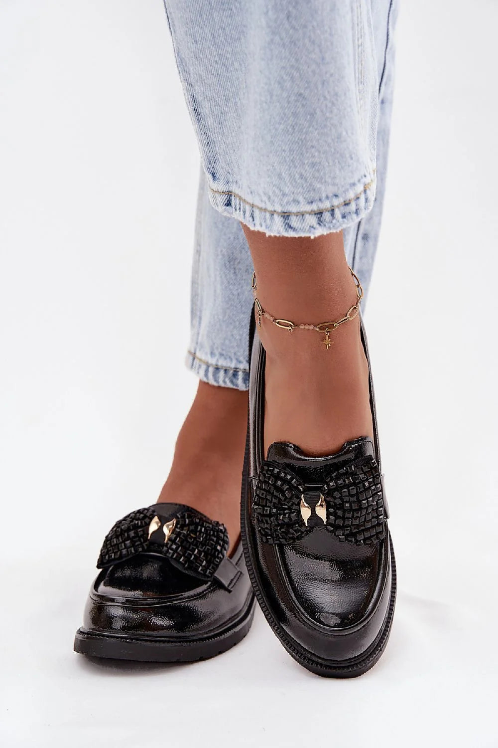 SBarski mocassins femme vernis noir loafers slipon moderne confortable talon bas compensé semelle crantée épaisse nœud tressé orné métallique doré
