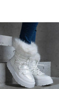 bottes solea neige blanches irisée fourrure synthétique volumineuse semi montantes lacage fonctionnel plateforme épaisse crantée adhérence doublure chaude élégantes urbaines