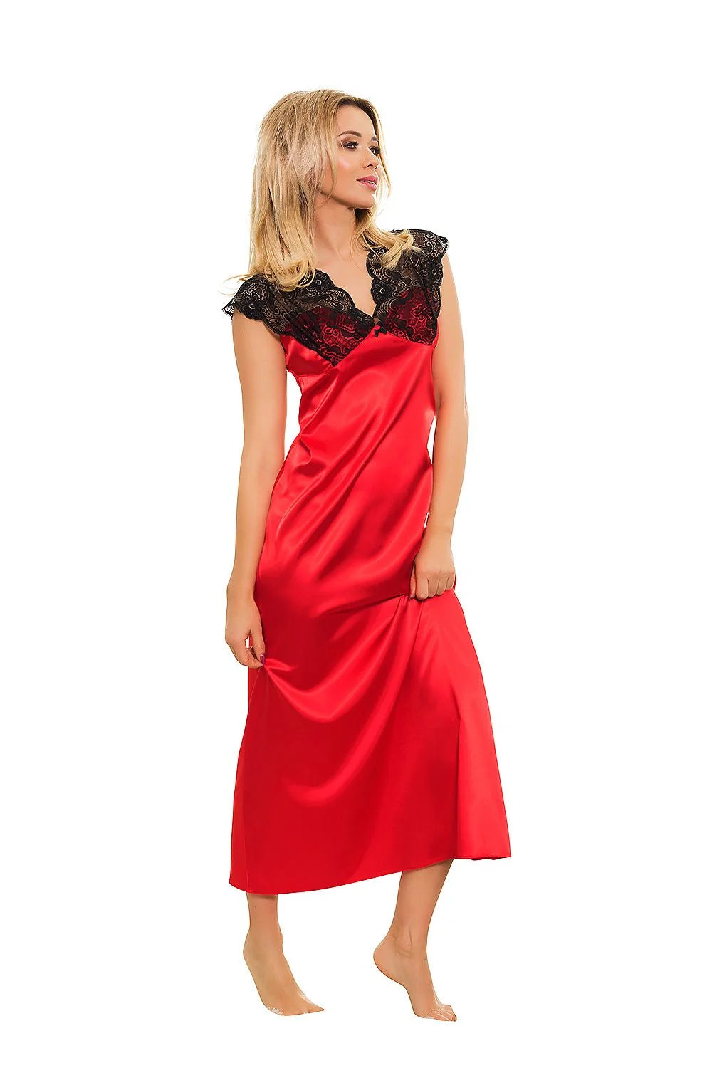 Nuisette longue en satin rouge dentelle noire élégante pour une soirée romantique femme séduisante