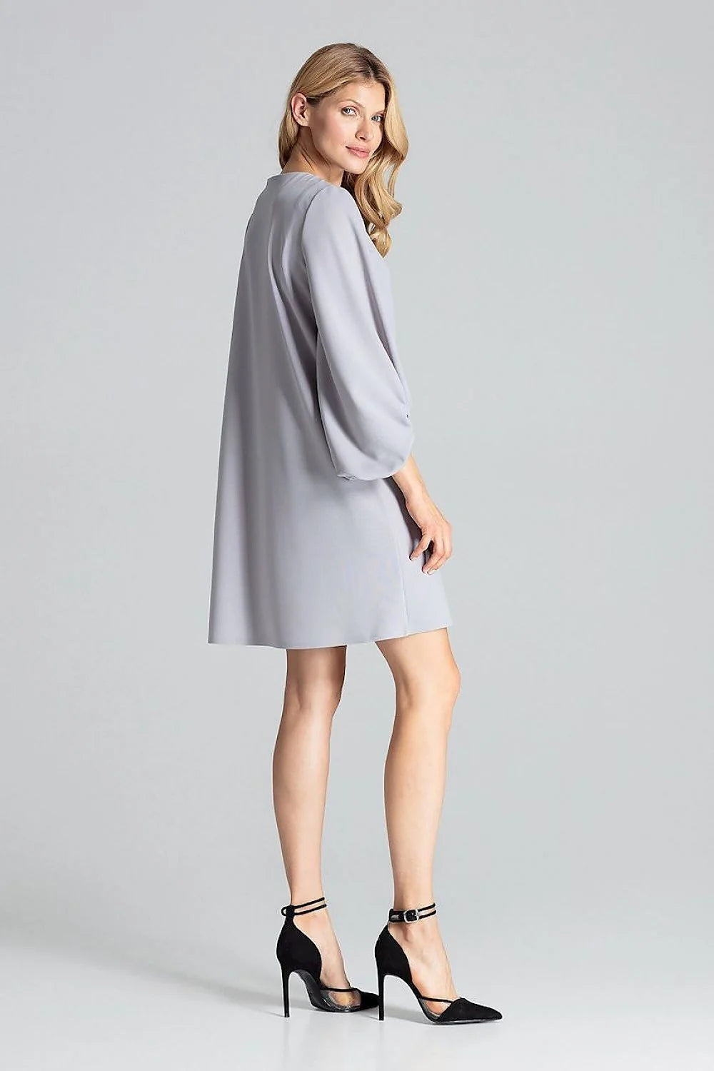 Robe midi polyester élégante manches bouffantes grise style intemporel pour femme moderne toutes occasions