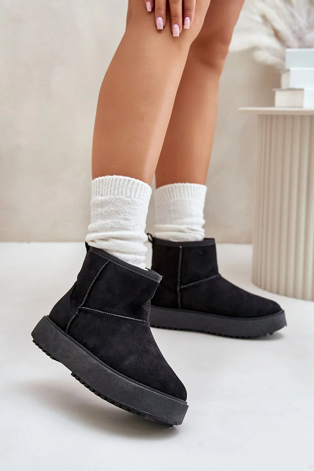 Bottines de neige pour femmes en suédine écologique isolées fourrure plateforme 4 cm style minimaliste hiver automne