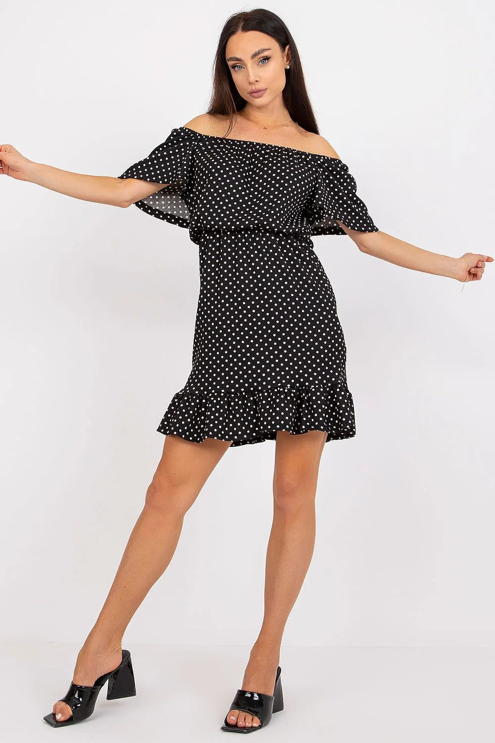 Robe de jour Rue Paris en coton élastique manches courtes encolure Bardot motifs pois noirs femmes