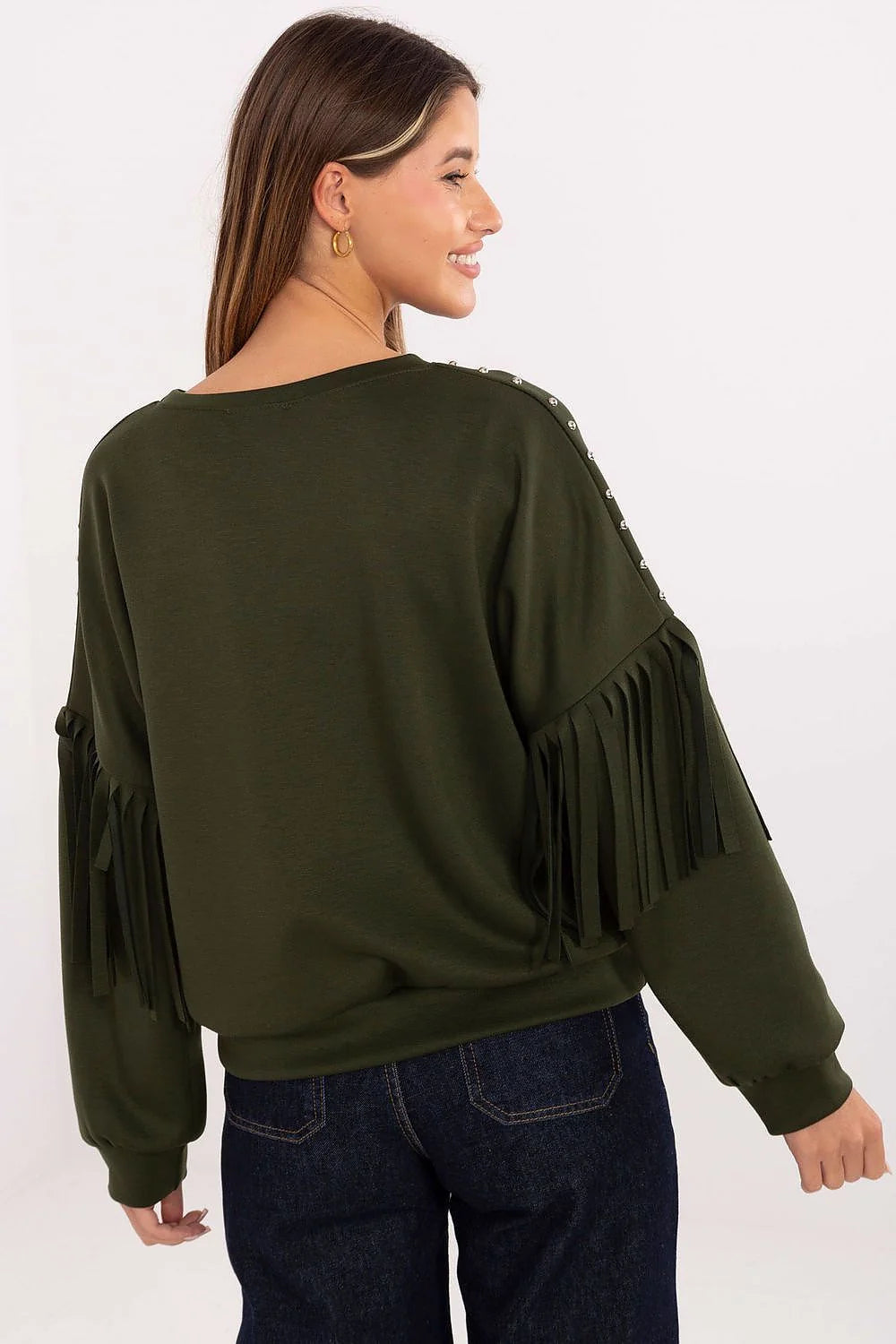 sweatshirt femme oversize olive col rond maille molletonnée viscose polyester doux confortable manches longues franges spectaculaires clous argentés bord cote