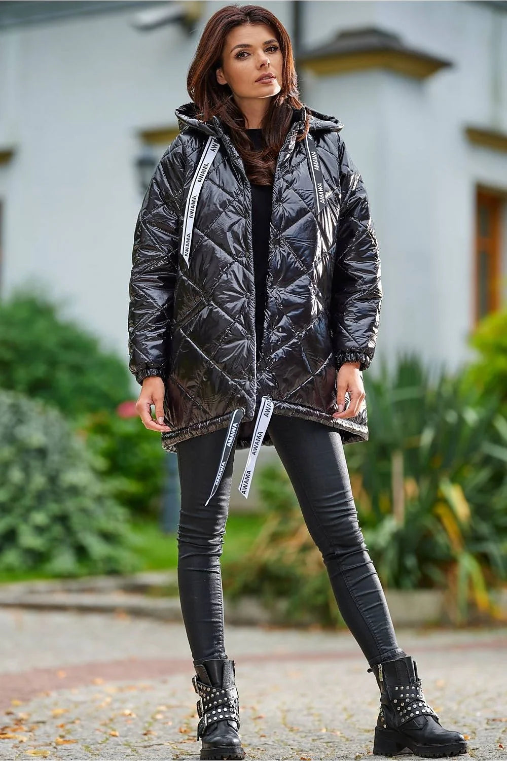 Veste matelassée oversize polyester moderne élégante avec capuche féminine parfaite hiver noir tendance