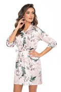 Peignoir féminin élégant en satin floral rose poudré manches 3/4 ceinture ajustable taille ajustable femmes