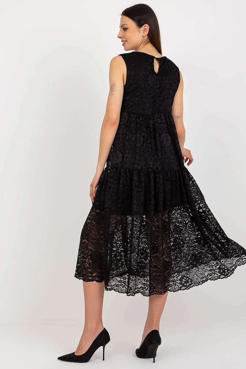 Robe de jour élégante en dentelle sans manches coupe évasée taille ajustable femme longue