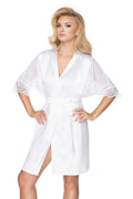 Peignoir en satin italien élégant et romantique avec dentelle blanche, idéal pour femmes raffinées