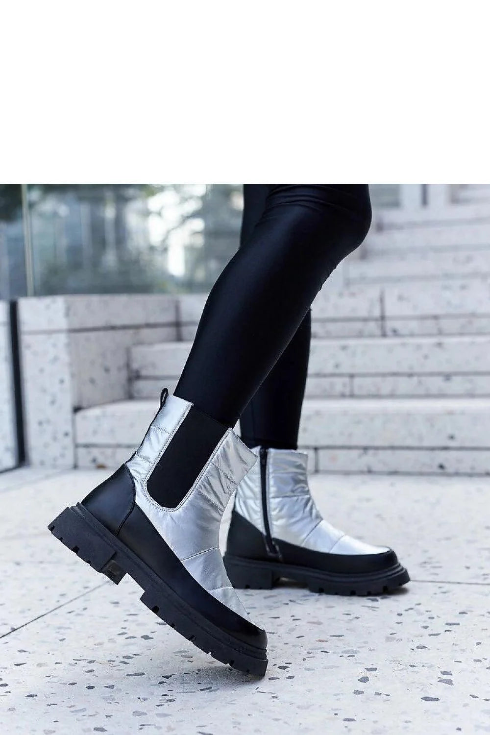 Bottes métalliques pour femmes, design moderne et audacieux, hiver 2023, Urban style, cuisse, élastique, fermeture éclair latérale, semelle caoutchouc, tendance, mode, vêtements, confort