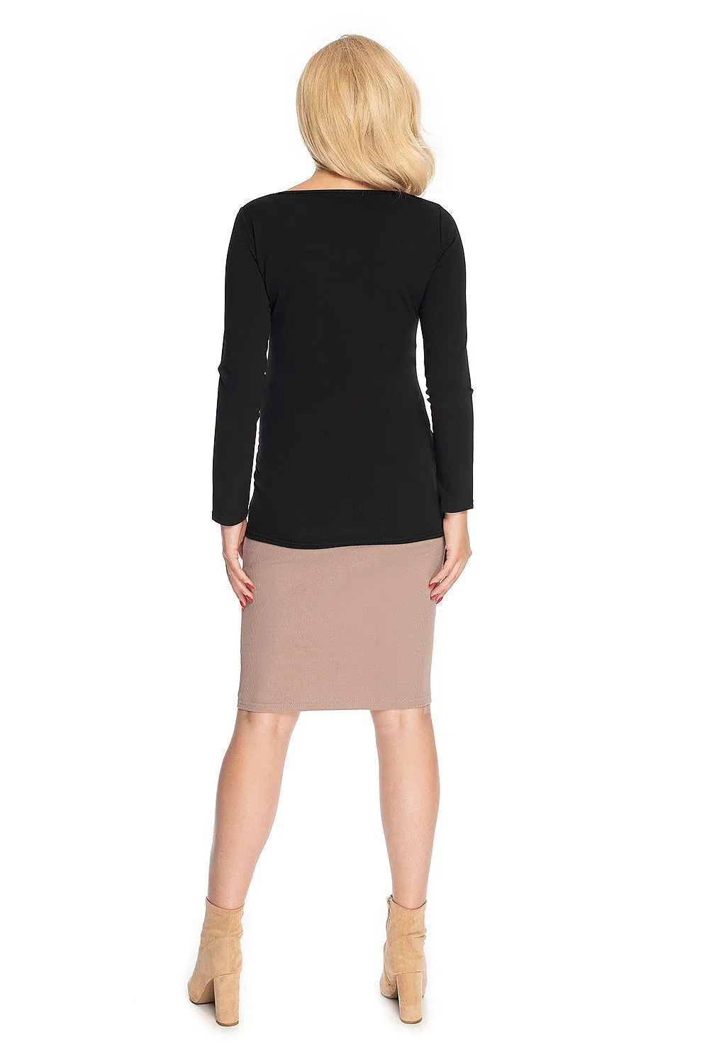 Haut de maternité extensible noir en jersey confortable et élégant pour future maman chic quotidienne