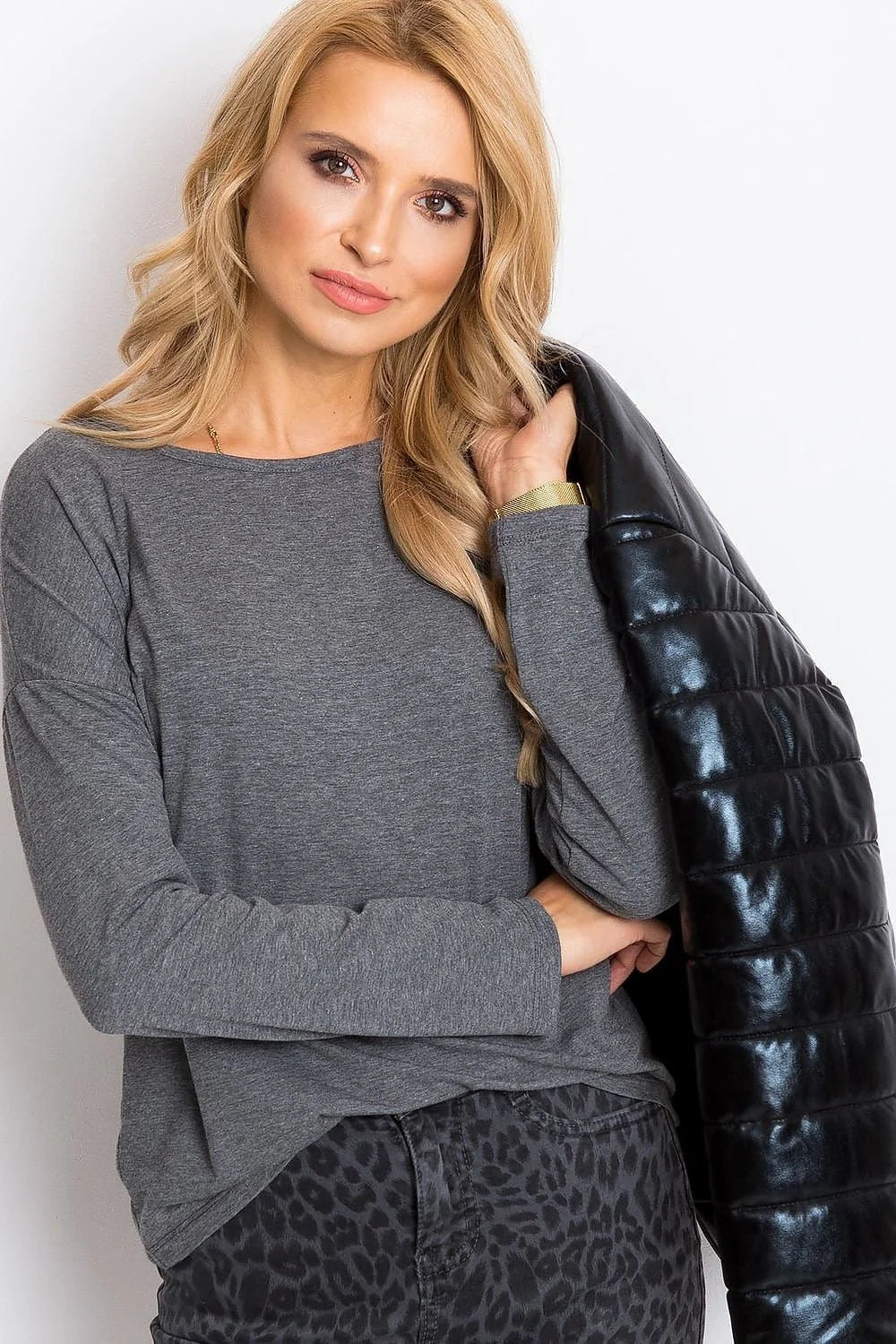 Chemisier ajusté coton élasthanne taupe moderne élégant manches longues nœud central pour femme tendance