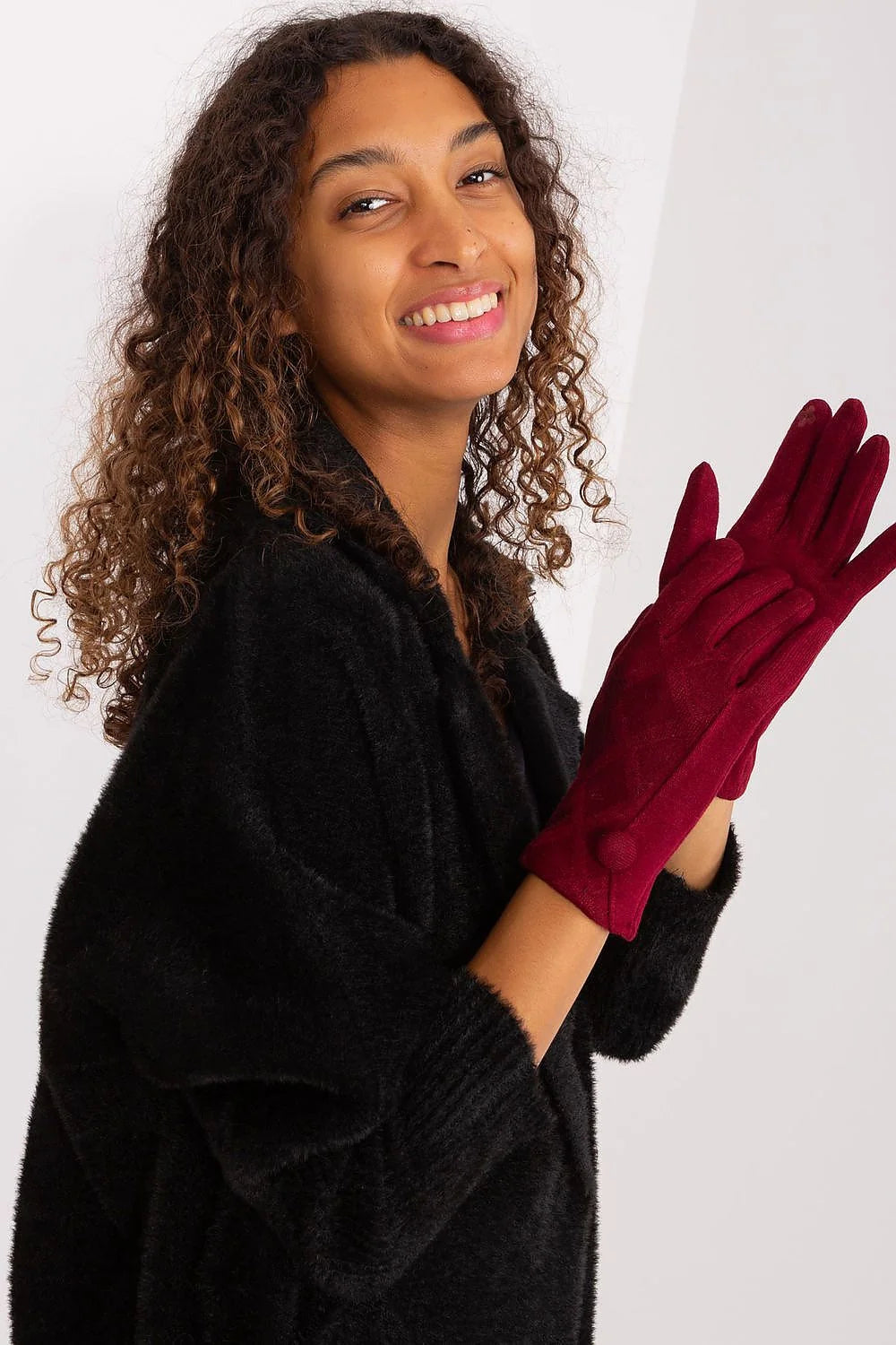 Gants élégants pour femmes en suède motif géométrique boutons décoratifs manches longues couleur rouge
