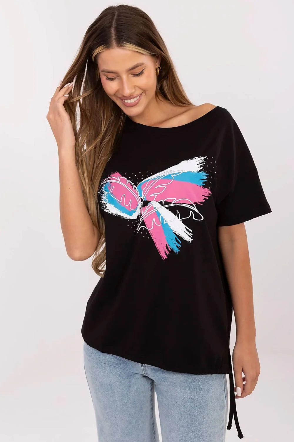 T-shirt femme graphique papillon coloré style casual coton élasthanne encolure bateau manches courtes ajustable longueur standard