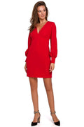robe cocktail makover rouge vif mini décolleté v profond manches bouffantes poignets resserrés coupe droite tissu lisse élégant glamour soirée