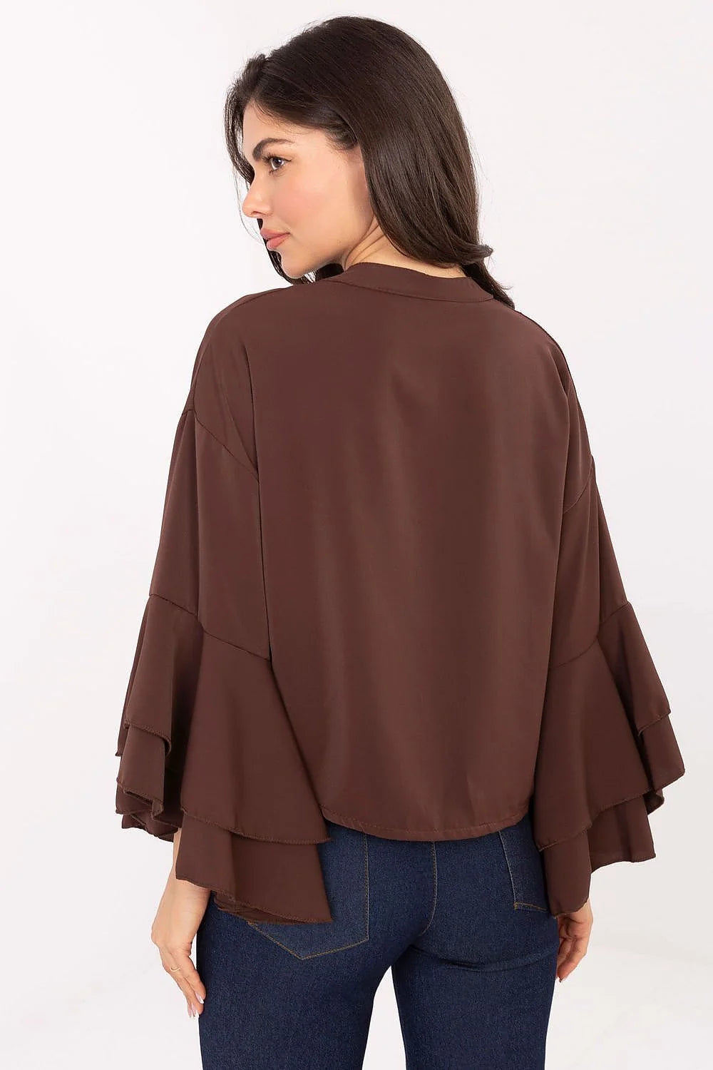 chemisier femme marron chocolat manches longues volants superposés cloche col mao boutonné poche tissu fluide satiné coupe courte