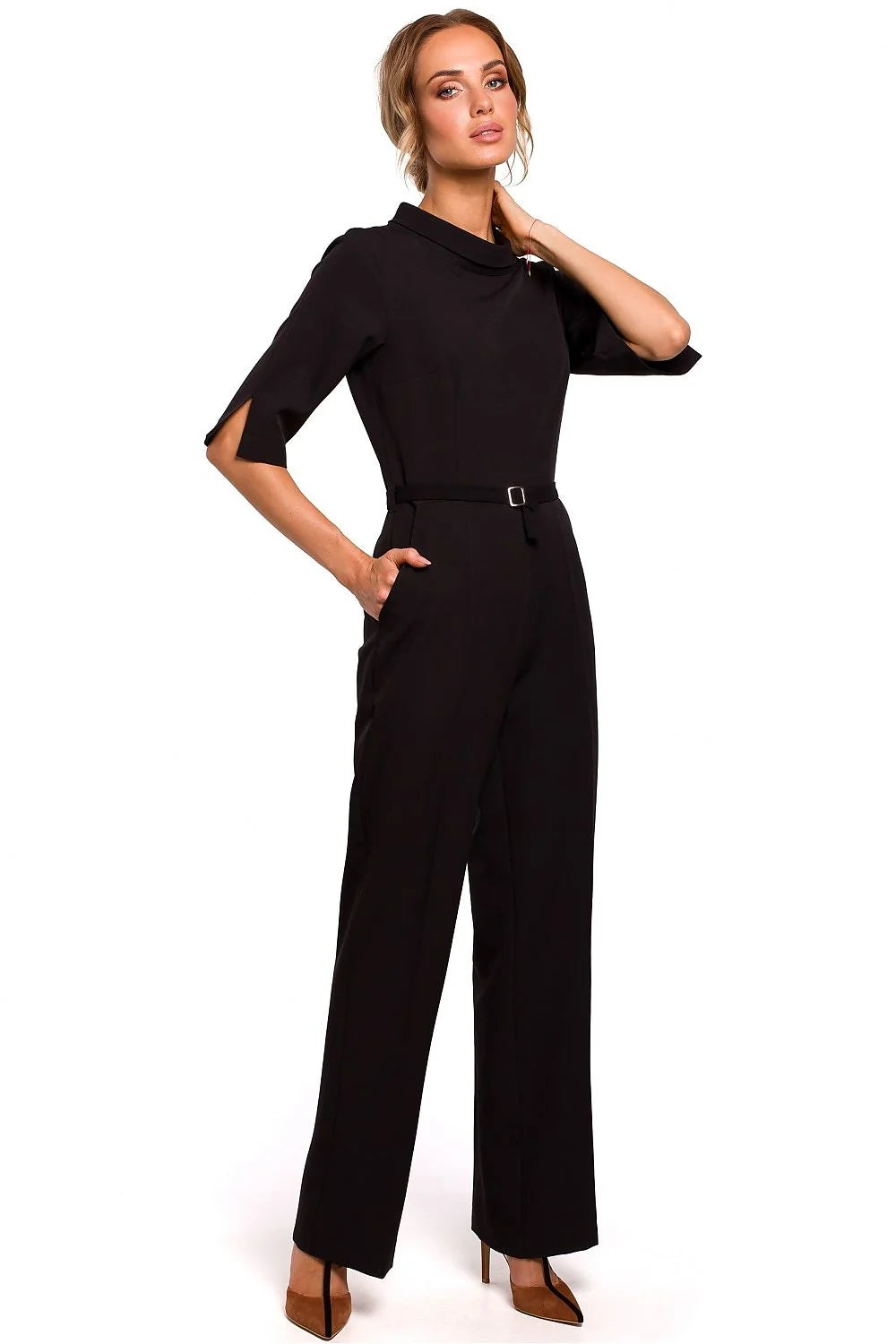combinaison noire élégante moderne coupe droite jambes larges taille marquée ceinture manches trois quarts poches latérales polyester stretch