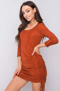 Robe courte polyester élégante ajustée manches longues marron rouille soirée quotidienne confort tendance