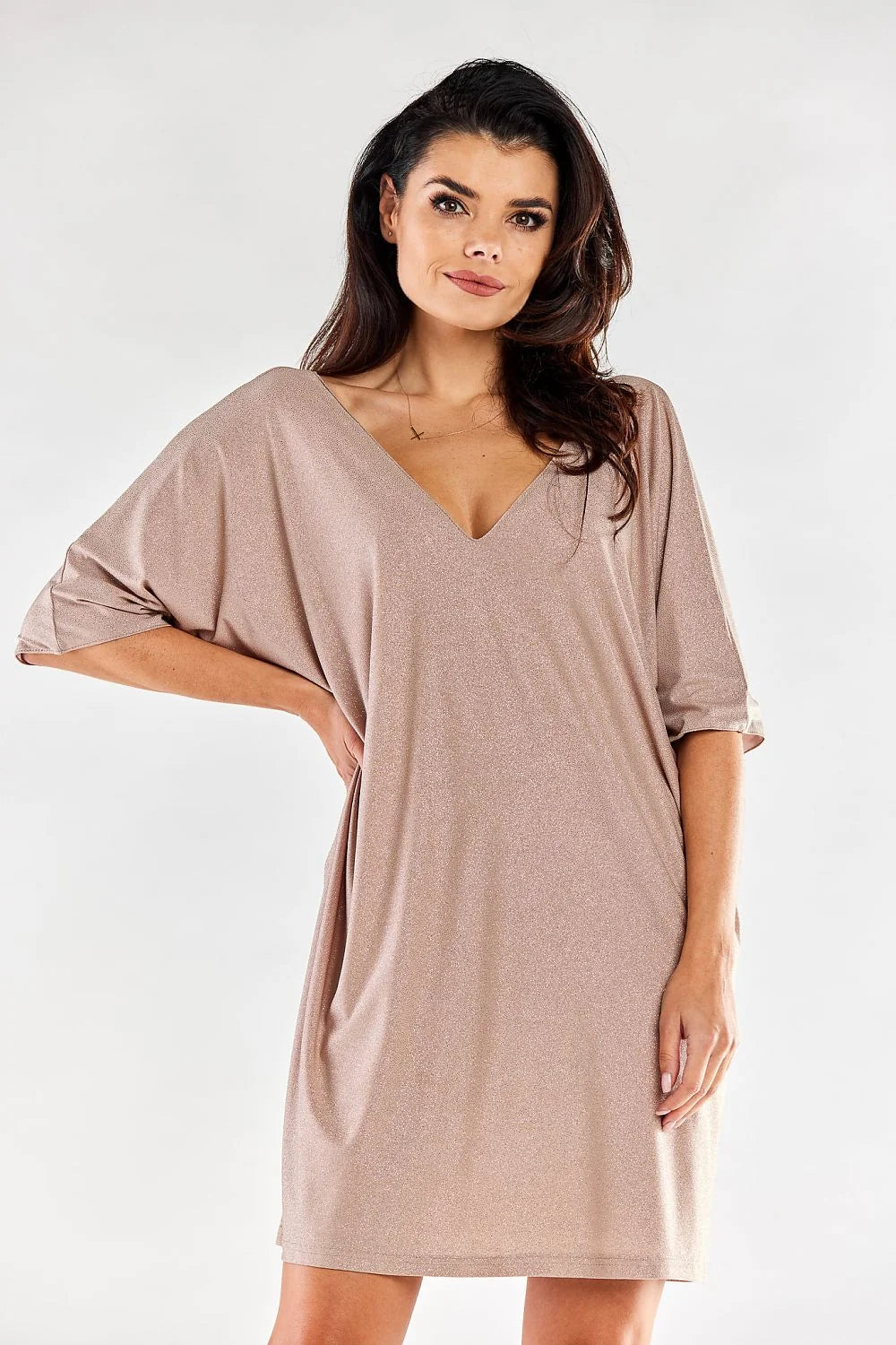 robe soirée rouge éclatante manches trois quarts col V plongeant coupe oversize tunique mi cuisses stretch irisé métallisé élasthanne confortable