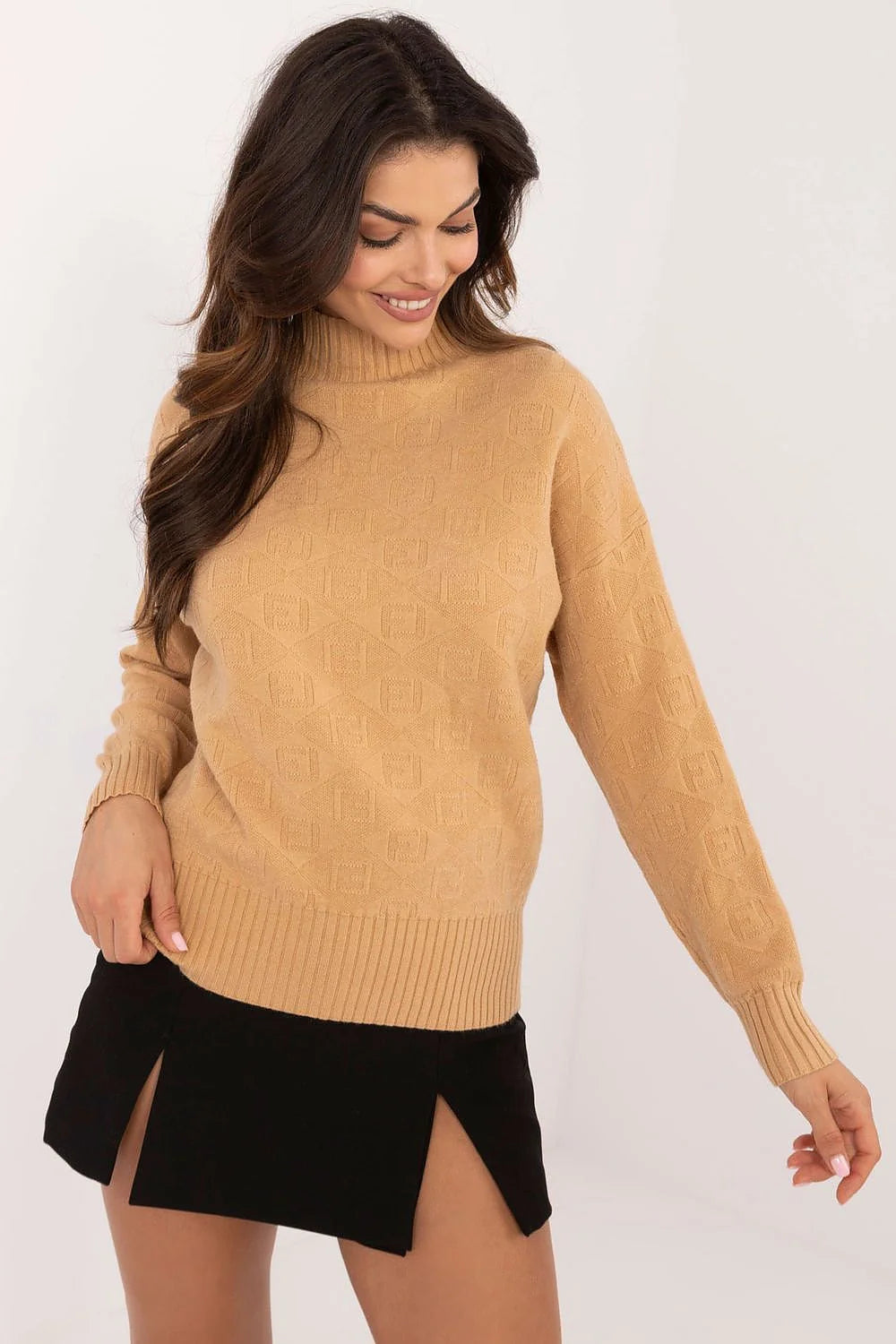 Pull camel texture géométrique et jupe noire moulante ensemble vêtements femme mode casual chic