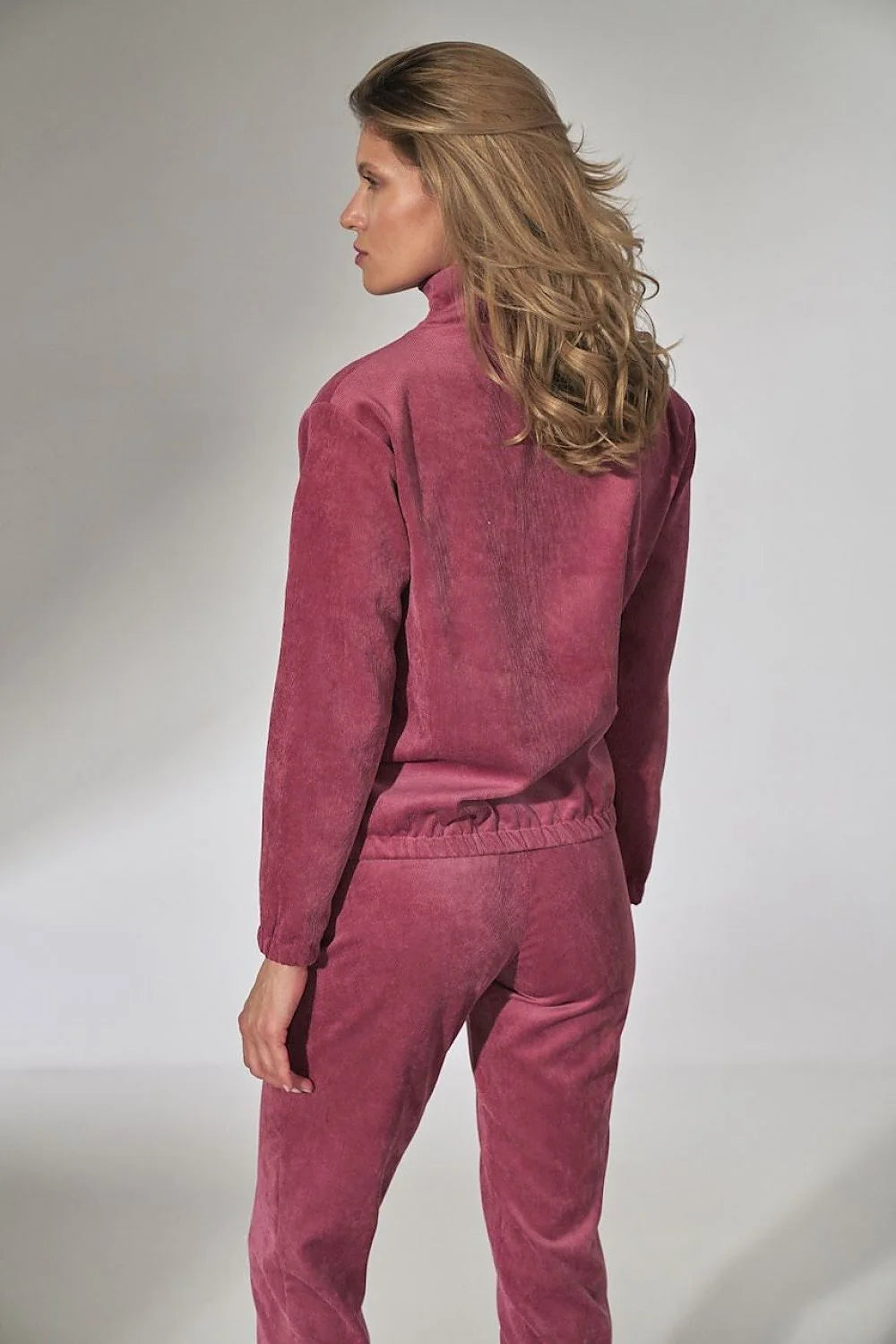 Ensemble survêtement femme en velours rose bordeaux casual-chic confortable élégant détente maison tendance