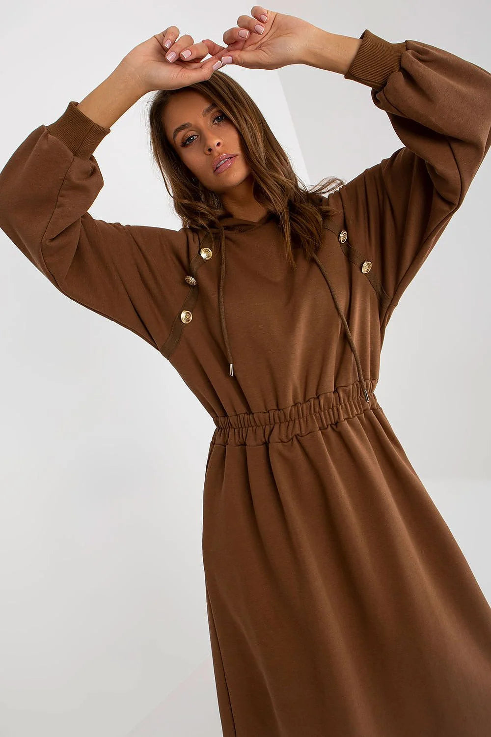 Robe de jour Relevance en coton et elasthanne, manches longues, capuche, boutons decoratifs, couleur verte, style casual, pour femme