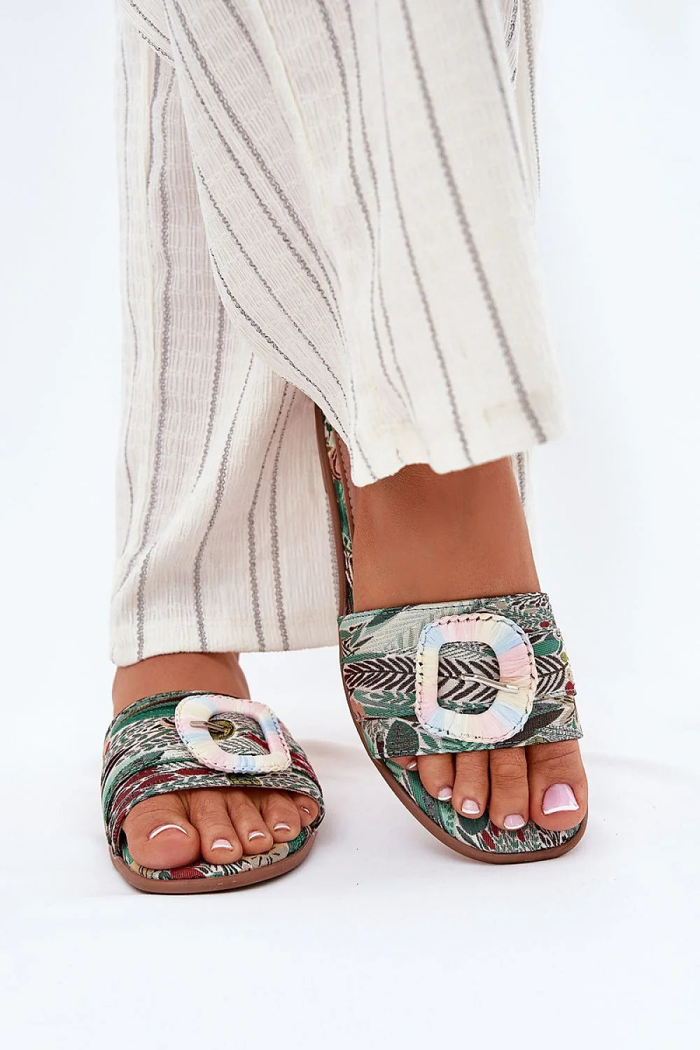 Mules femmes style bohème été ouvertorteils talon plat décorative multicolore tissu respirant confortable durabilité