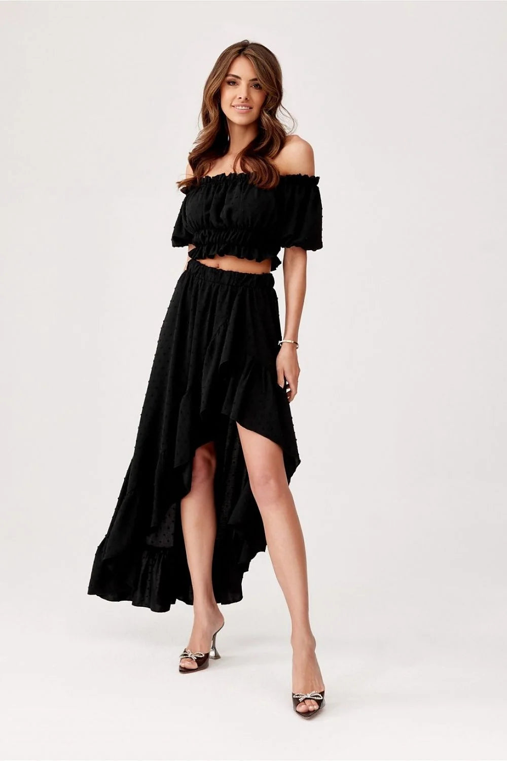 Ensemble féminin Roco Fashion style bardot jupe asymétrique tissu doux couleur noire accessoires assortis