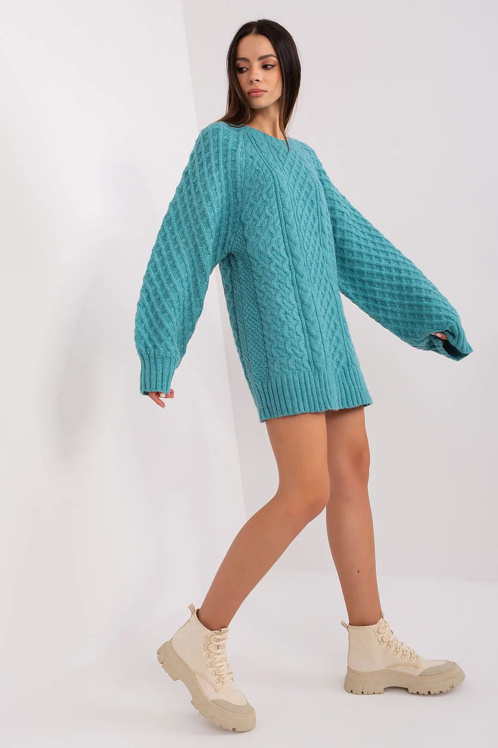 Pull long femme turquoise motif torsadé maille irlandaise manches longues col rond poignets côtelés laine mélange