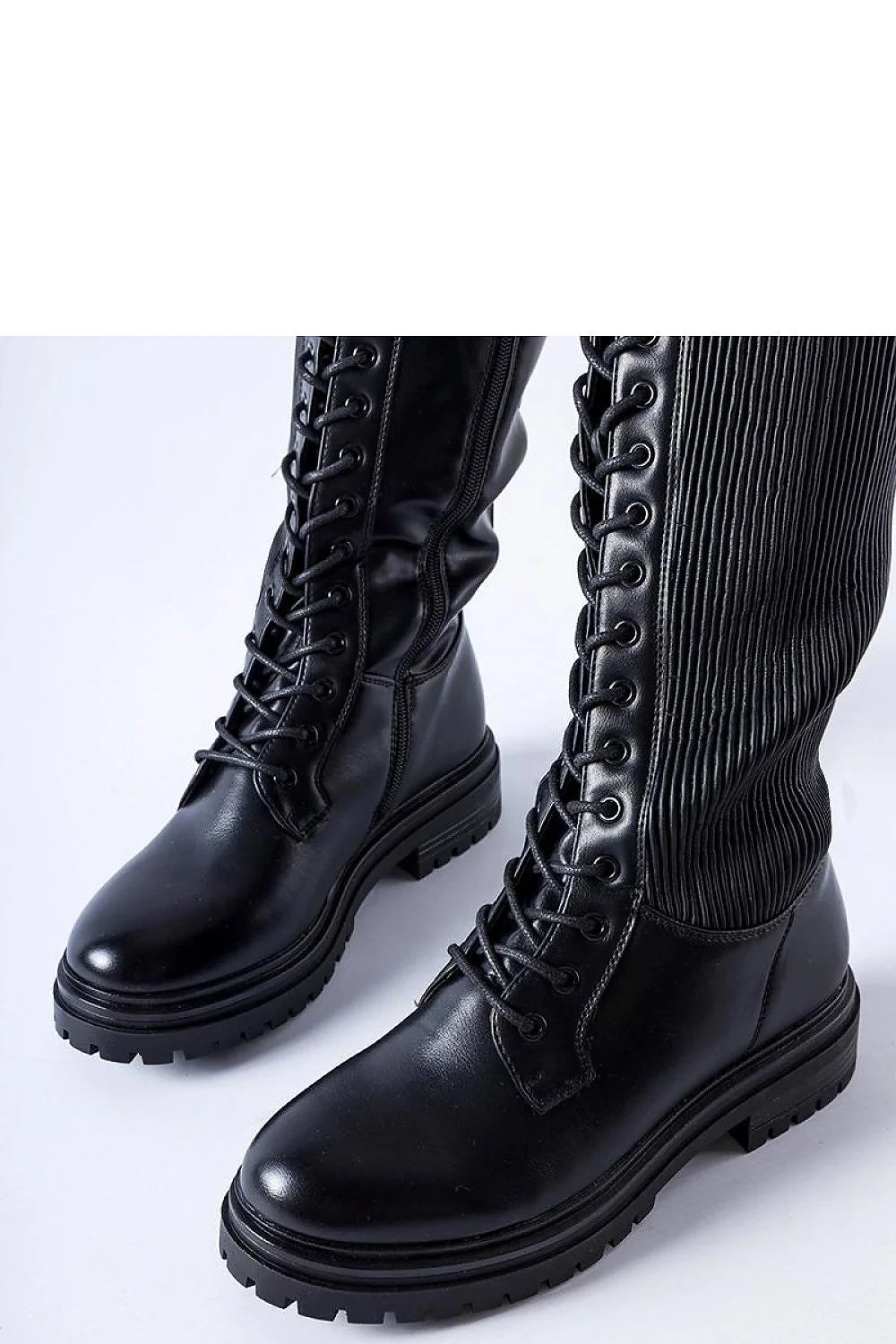 bottes montantes femme urbaines robustes hivernales chaudes isolantes cuir écologique noir semelle crantée talon moyen tige élastique zippée lacets réglables