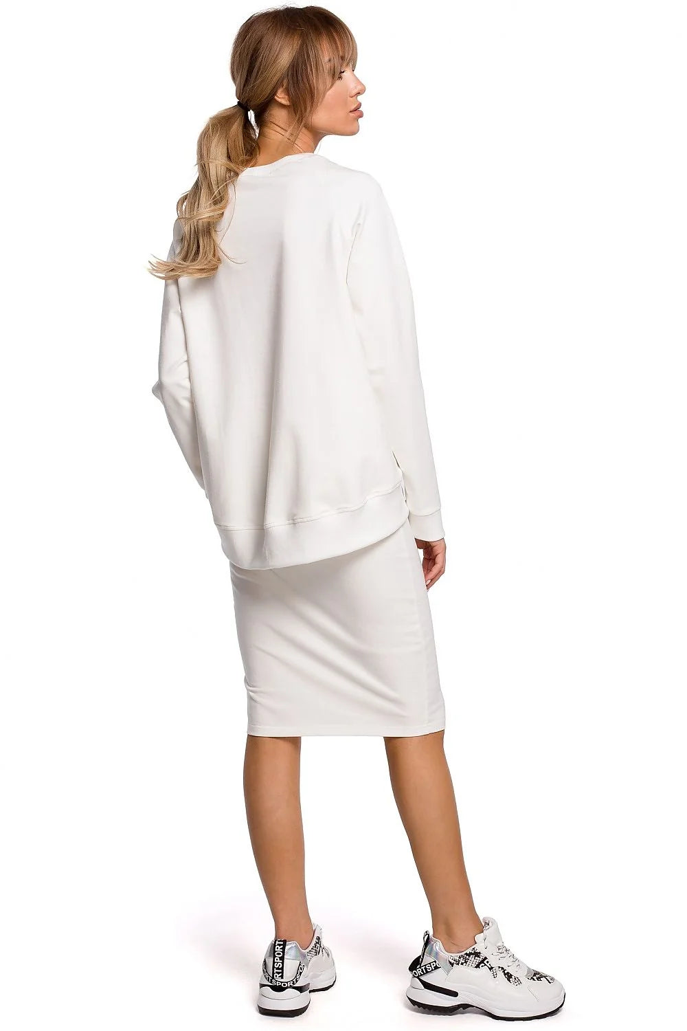 Ensemble jupe sweat coton élasthanne noir style sportif décontracté pour femmes modernes confort élégant
