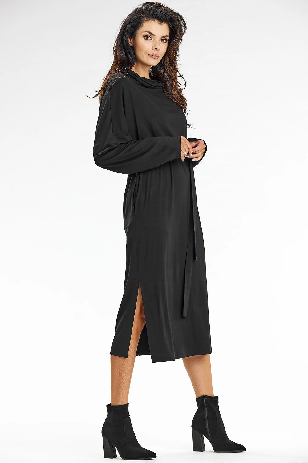 Robe de jour awama élégante en viscose manches longues col drapé ceinture intégrée fente latérale noire femme