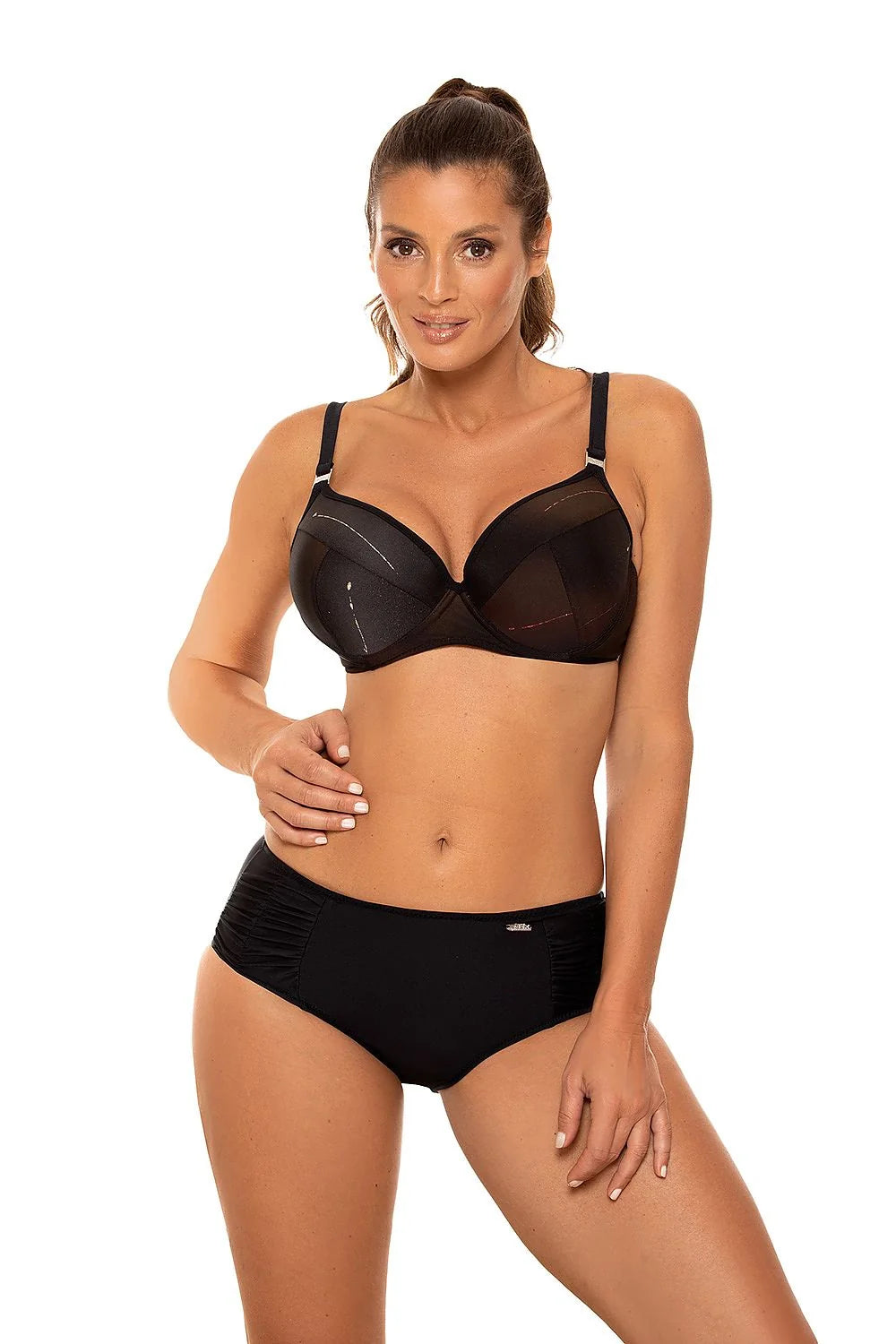 Maillot de bain deux pièces féminin bandeau asymétrique design feuille motifs métalliques tissu italien Carvico Tessuti soutien-gorge armatures ajustables culotte taille basse