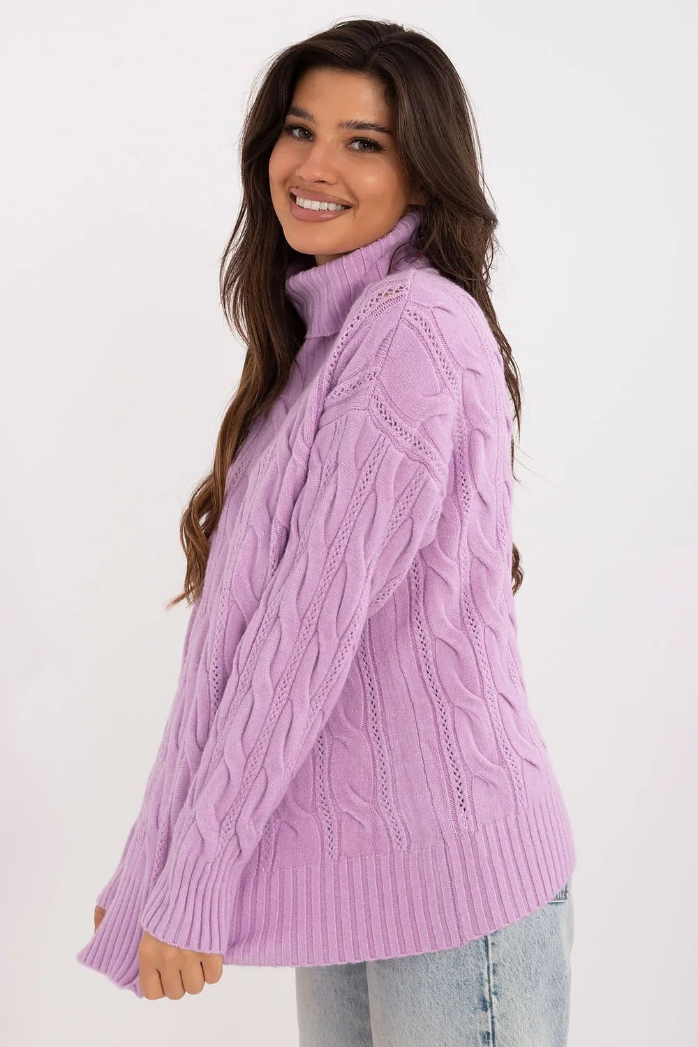 Pullover femme col roulé maille torsadée violet lilas matières douces coupe ample finitions côtelées acrylique polyamide polyester mode automne hiver