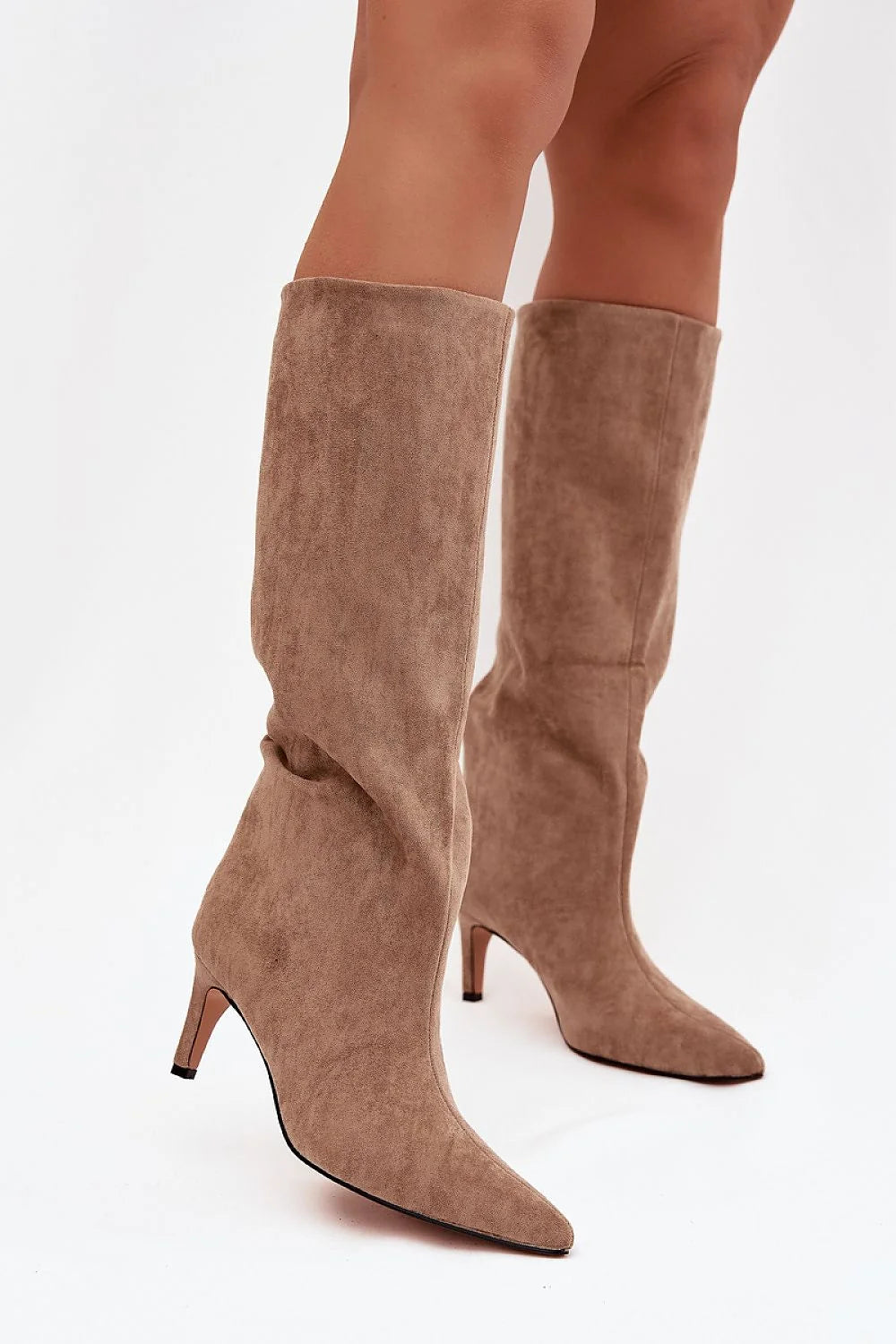 bottes hautes femme suédine écologique taupe mi genou bout pointu tige froncée talon kitten 5cm doublure chaude