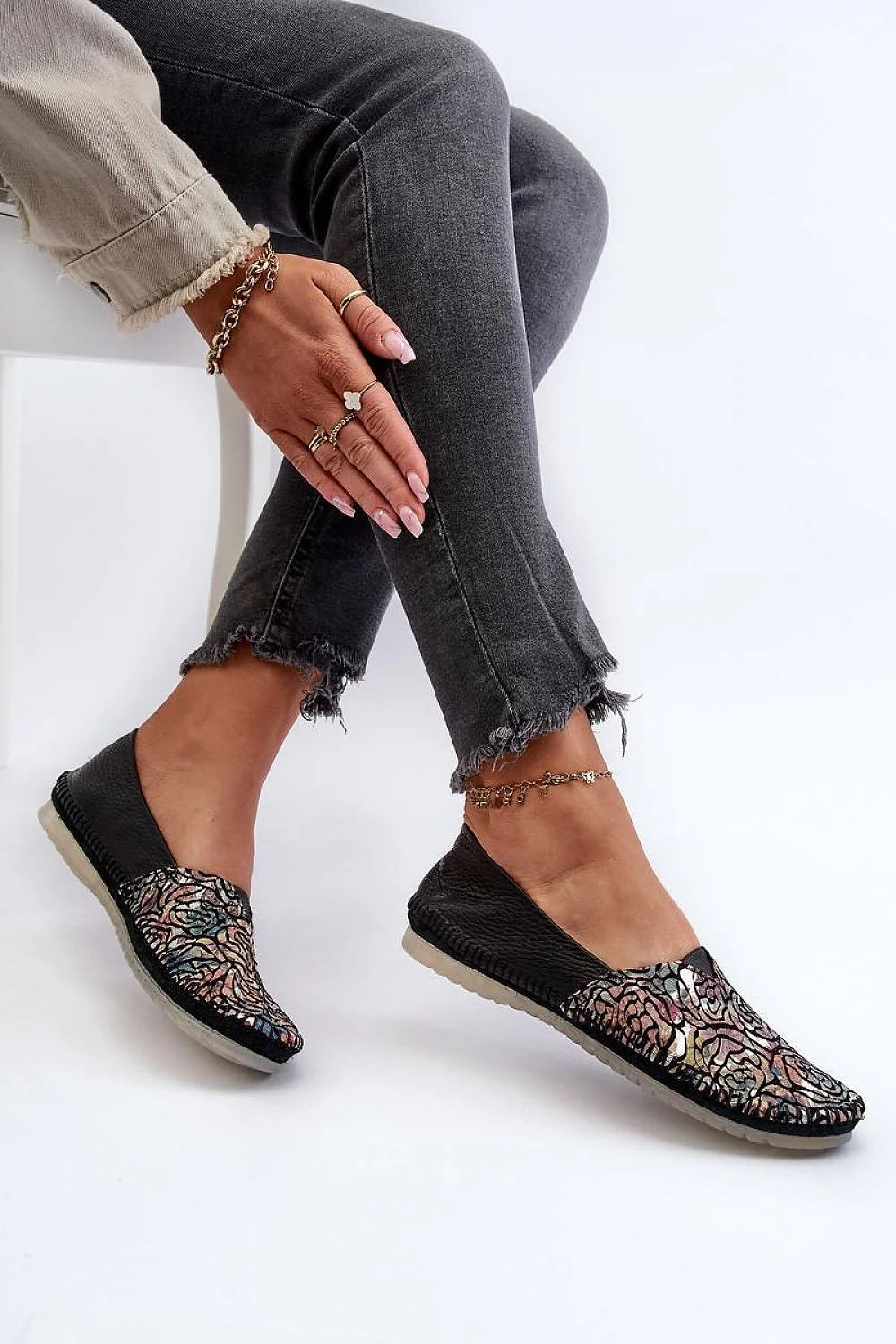 Ballerines femmes style mocassins motif multicolore artistique cuir confort semelle intérieure handmade Maciejka collection été ville