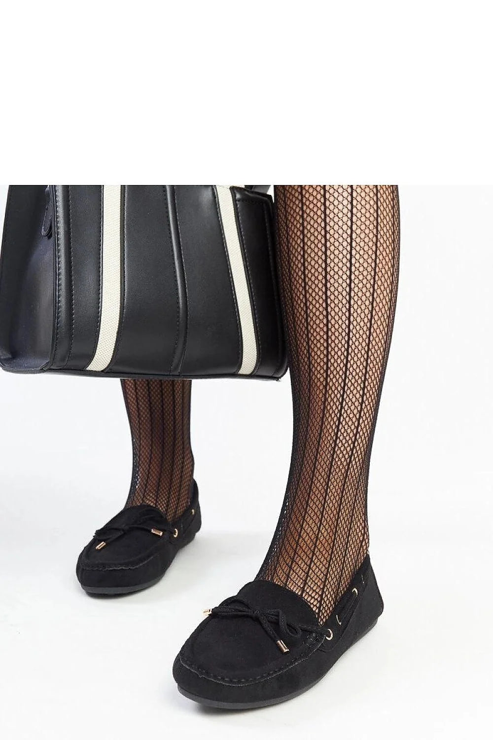 Mocassins en daim noir bijoux dorés accessoires élégants femmes confortables plates modernes