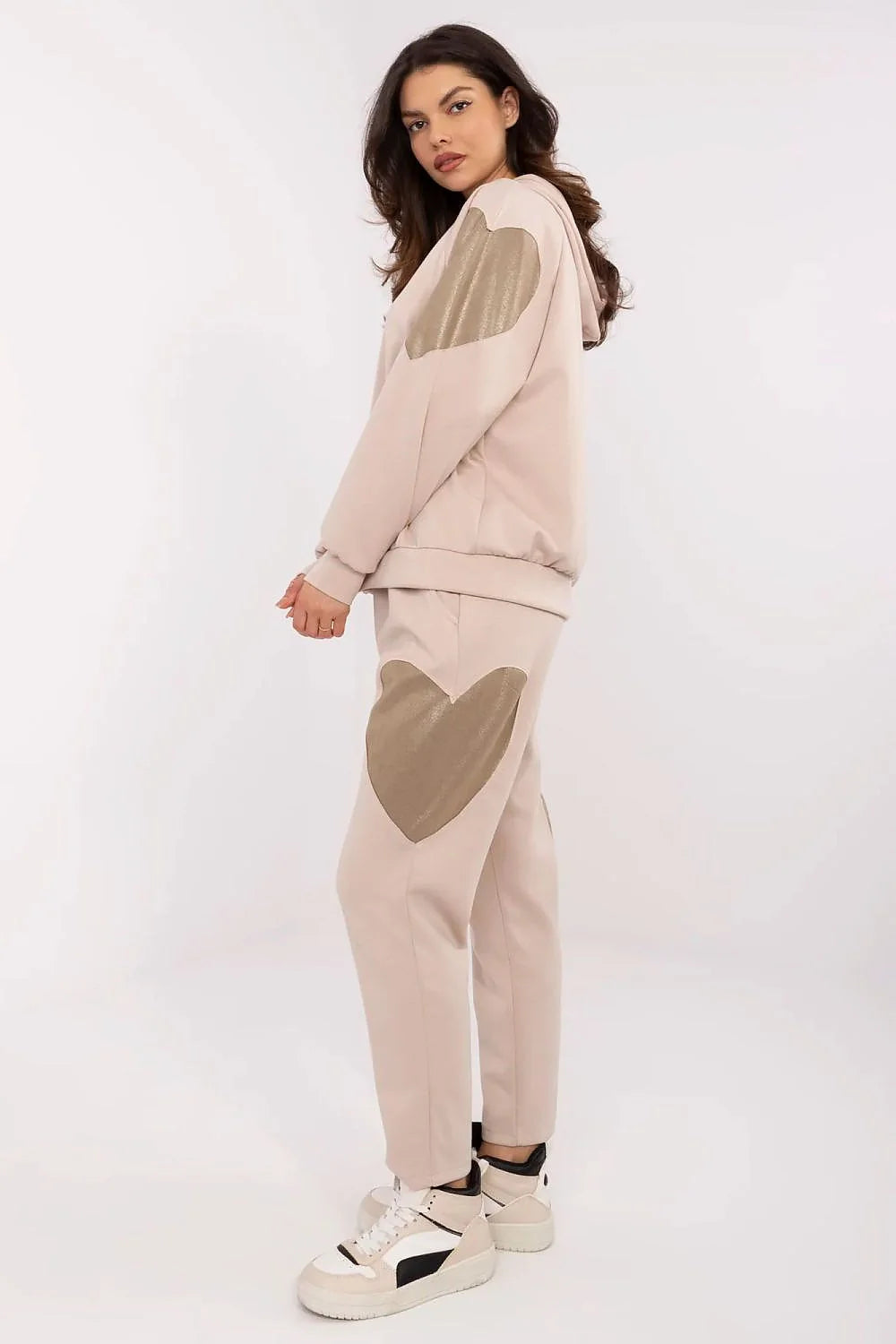 Ensemble de survêtement Italy Moda pour femme, style décontracté moderne, tissu en coton, couleur beige clair, coupe oversize, pantalon taille haute, finitions dorées, occasion quotidienne